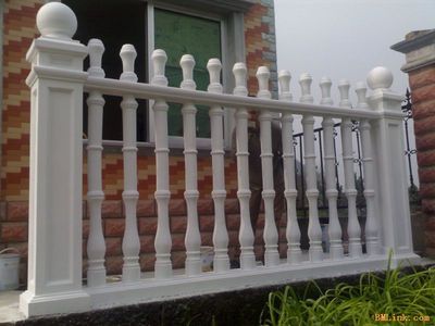 {供應隔離護欄指導價}_供應隔離護欄生產(chǎn)廠家_供應隔離護欄地區(qū)(圖)-無錫金橋裝飾材料公司